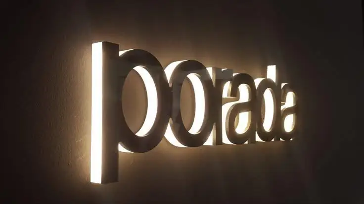 حروف بارزة مضيئة 20 — GP Advertising